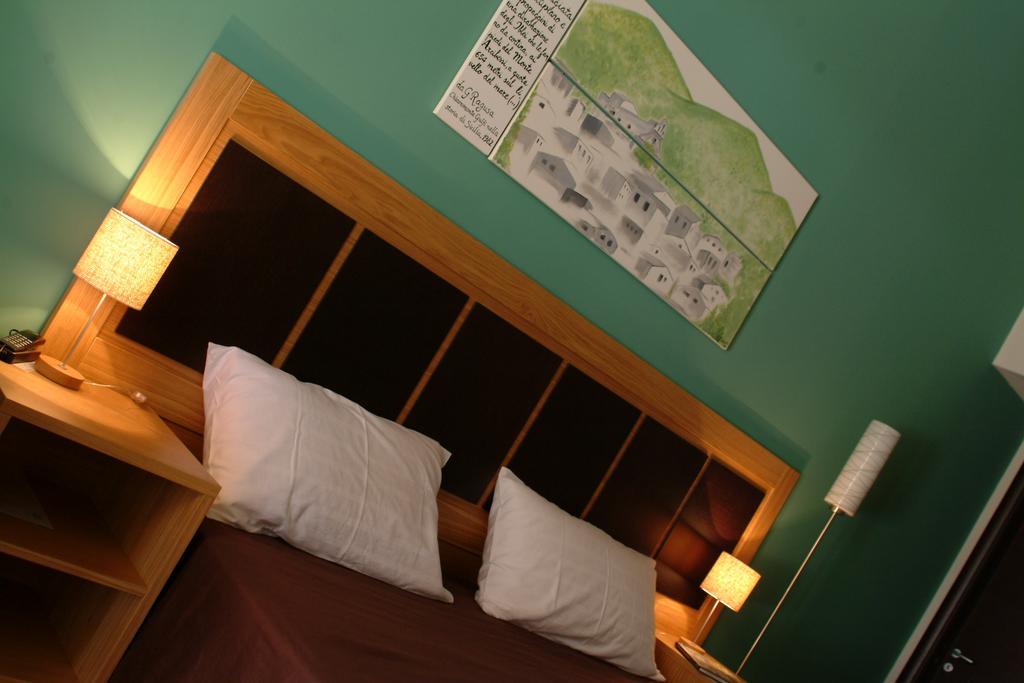 Terre Iblee Resort Chiaramonte Gulfi Exterior foto